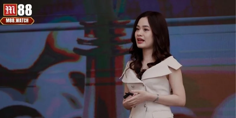 Tác giả Yến Vy Diamond là một người trẻ tuổi tài ba